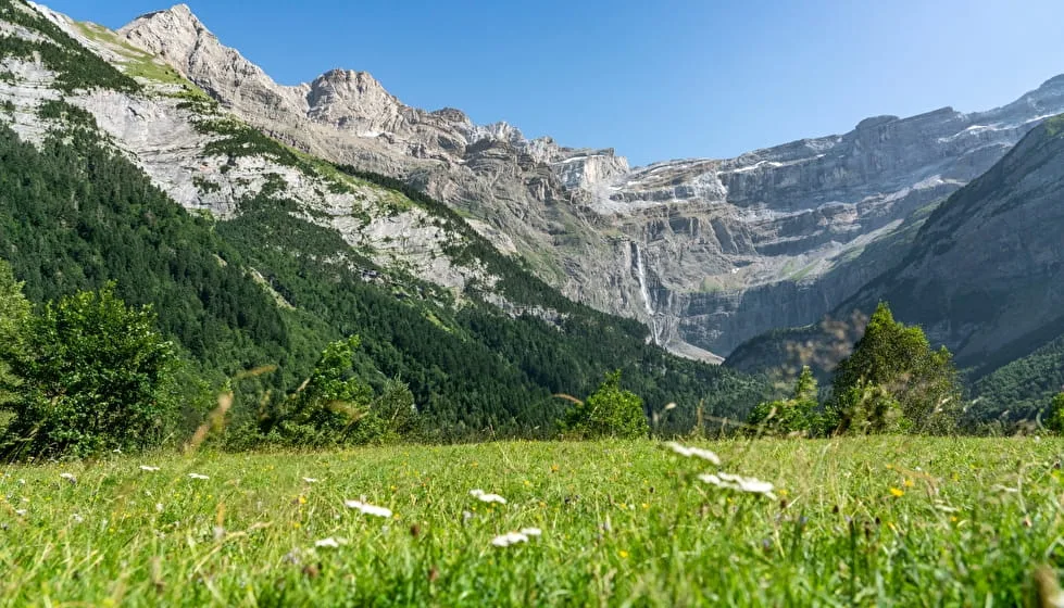Cirque de Gavarnie UNESCO — grande cascade des Pyrénées